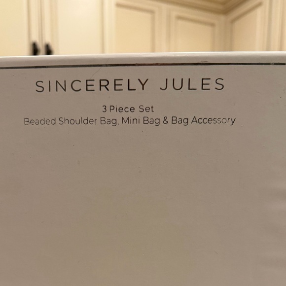 Sincerely Jules Beaded Cherry Bag Set - Picture 5 of 5